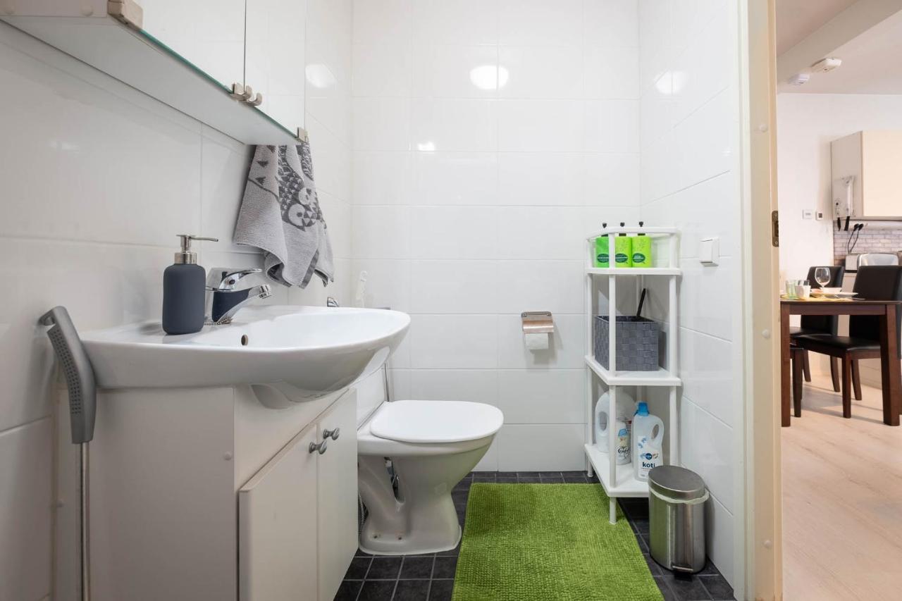 Vaajalahden Yksioe Apartment Куопио Екстериор снимка